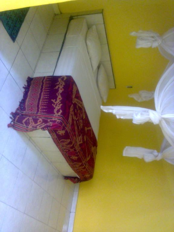 Baleku Homestay Trawangan Джили Трауанган Екстериор снимка