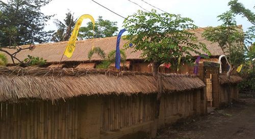 Baleku Homestay Trawangan Джили Трауанган Екстериор снимка